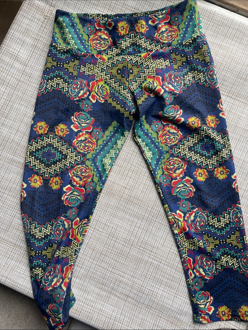 Onzie Multicolor Floral & Geometric Leggings - Navy, Green, Yellow, Red
